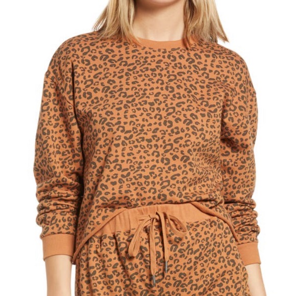 BLANKNYC Cheetah Print Crop Sweatshirt In Adulting pullover sweater size XS - Picture 6 of 6